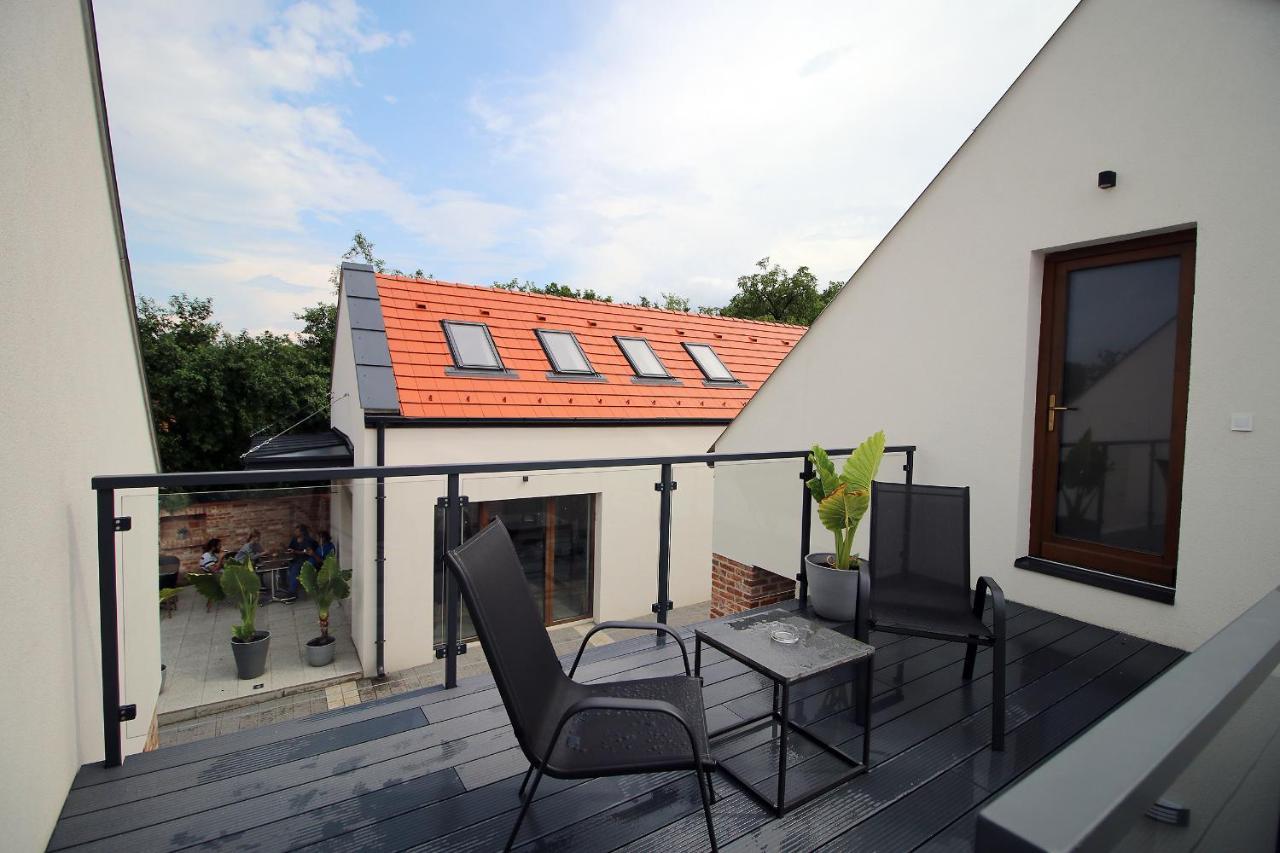 A Haz Hotel Miskolc Exterior photo